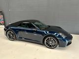 Porsche 992 Carrera Cabriolet Carrera - Porsche 992: Blau, Cabrio