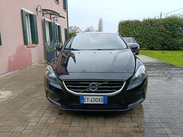 Volvo V40 - 5