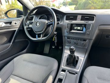 Volkswagen Golf - 7