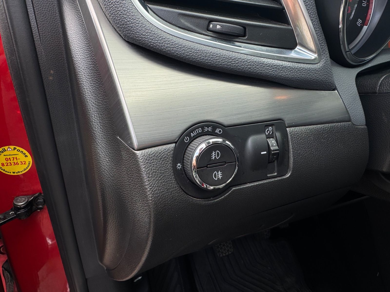 Fahrzeugabbildung Opel Mokka Color Innovation ecoFlex*Xenon*Leder*8Fach