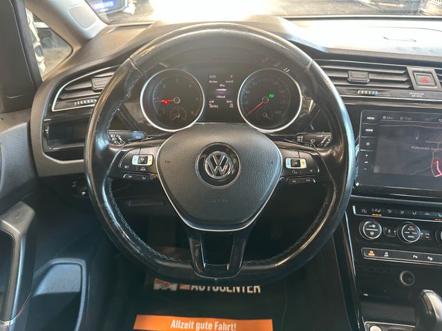 MYAUTOCENTER – Gebraucht- und Jahreswagen mit Werkstattservice in Pfaffenhofen Volkswagen Touran *7.SITZER*STANDHZ*MASSAGE*AHK*KEYLESS*