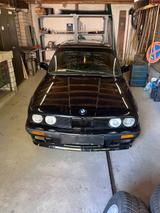 BMW 318i NFL Coupé - BMW 318 aus 1988: 318i