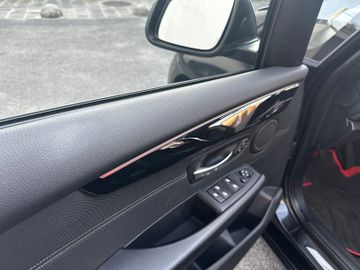 BMW 218 - 12