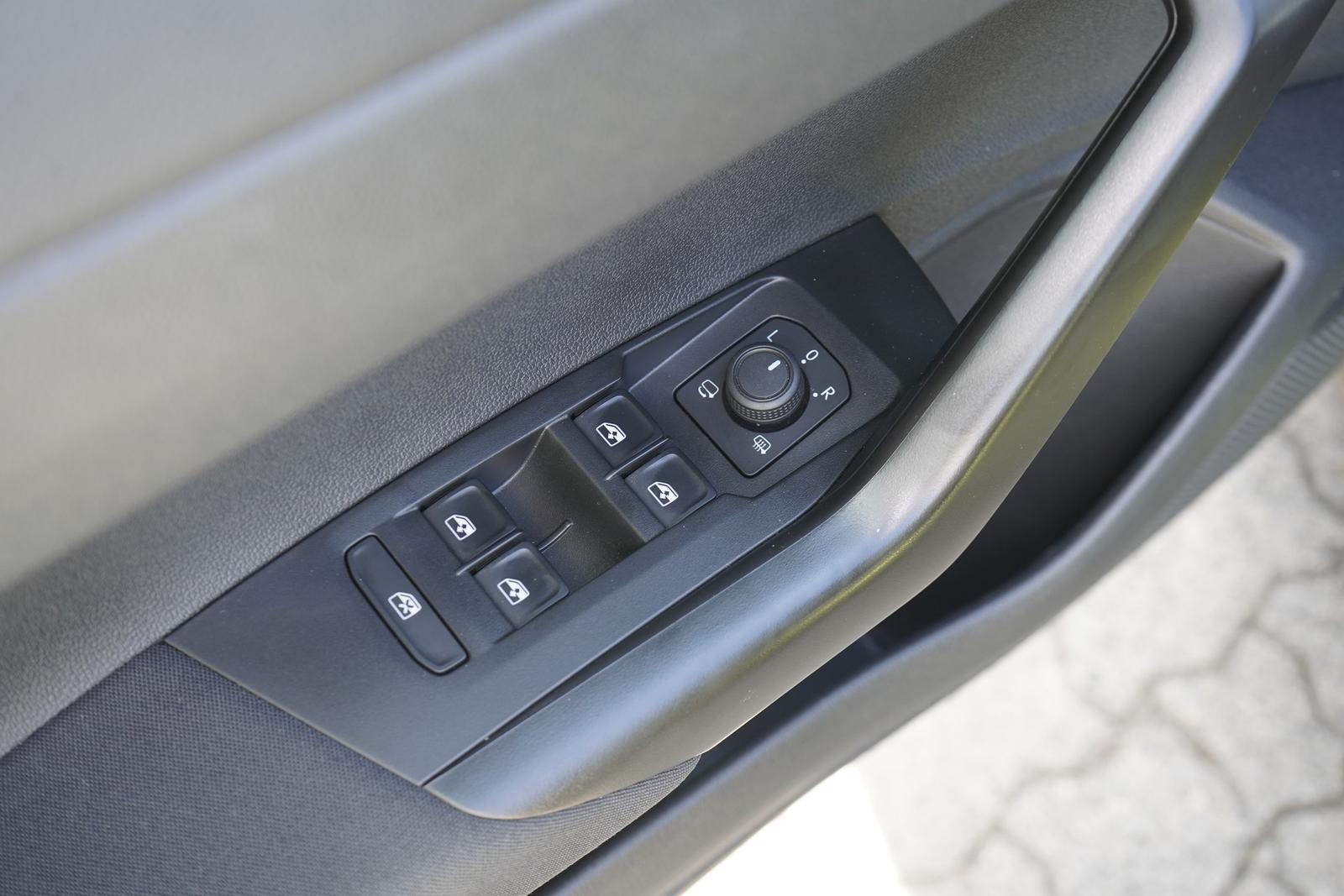 Volkswagen Taigo 1.0 TSI Basis LED PDC Virtual Cockpit DAB, миниатюра 26