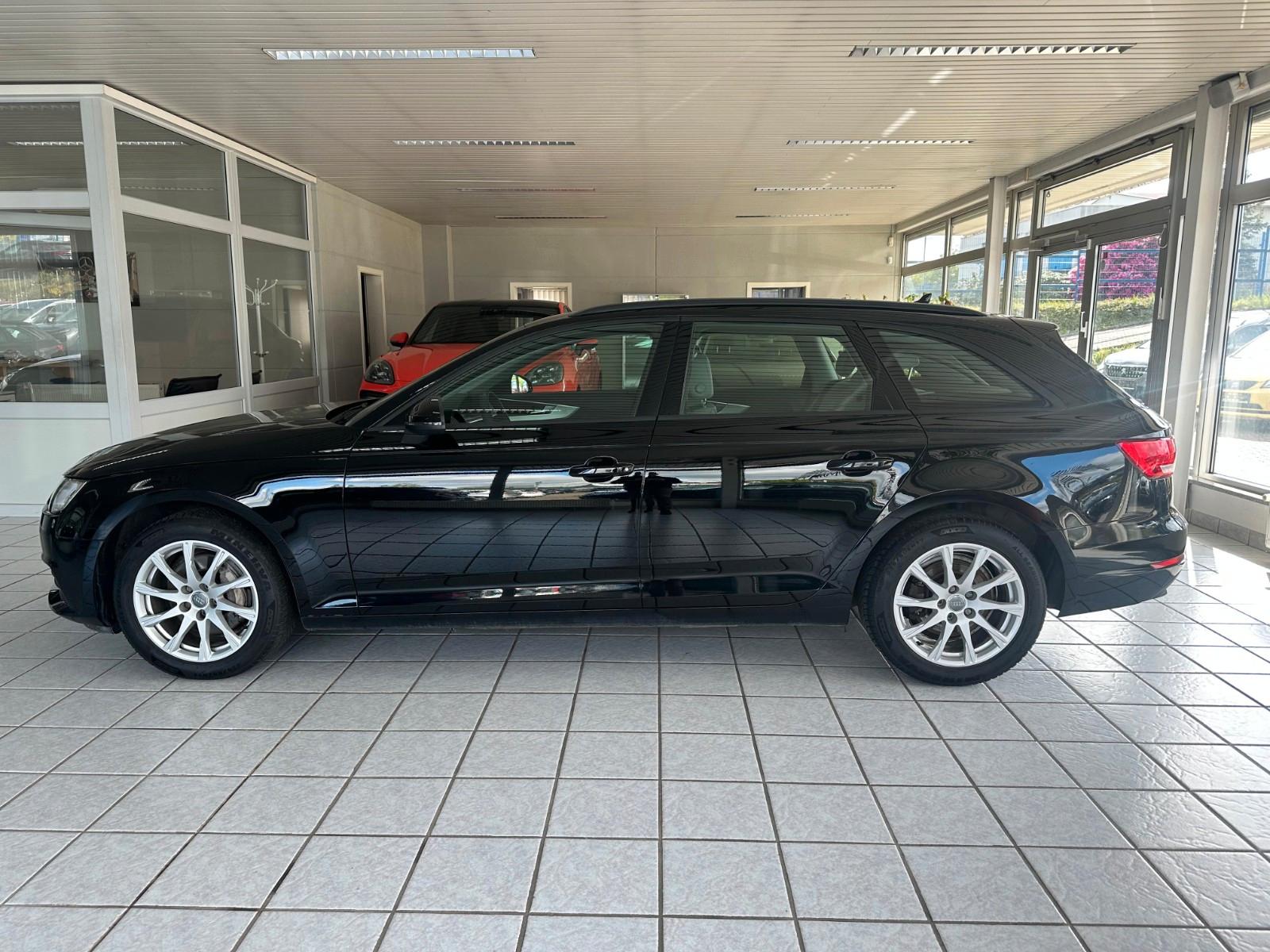 Audi A4 Avant*AHK*SHZ*NAVI*KLIMA*RDS*Standheizung*