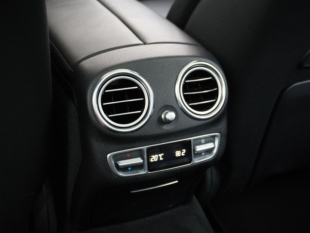 Mercedes-Benz E 63 AMG S 4MATIC+ Händlerwartung panorama dach