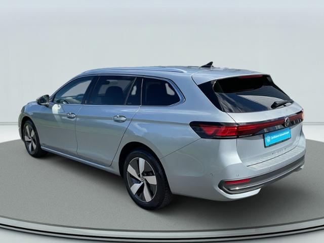 Volkswagen Passat Variant 1.5 eTSI DSG Business AHK+TRAIL A