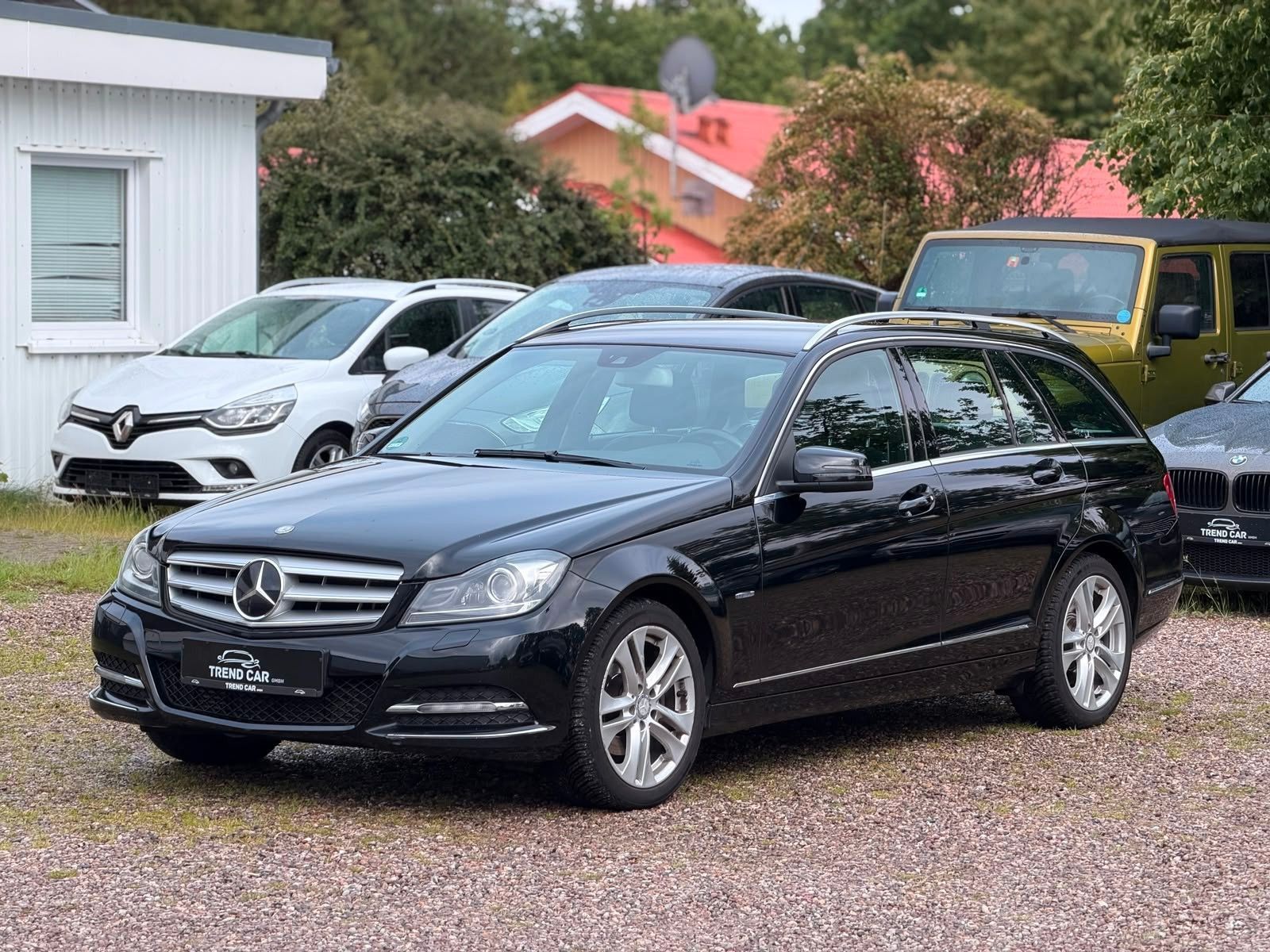 Mercedes Mercedes-Benz C 250 AVANTGARDE BI XENON NAV LKA AE