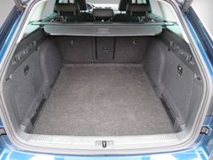 SKODA Superb Combi 2.0 TDI Style Business Ahk ACC Rfk SKODA Superb Combi 2.0 TDI Style Business Ahk ACC Rfk