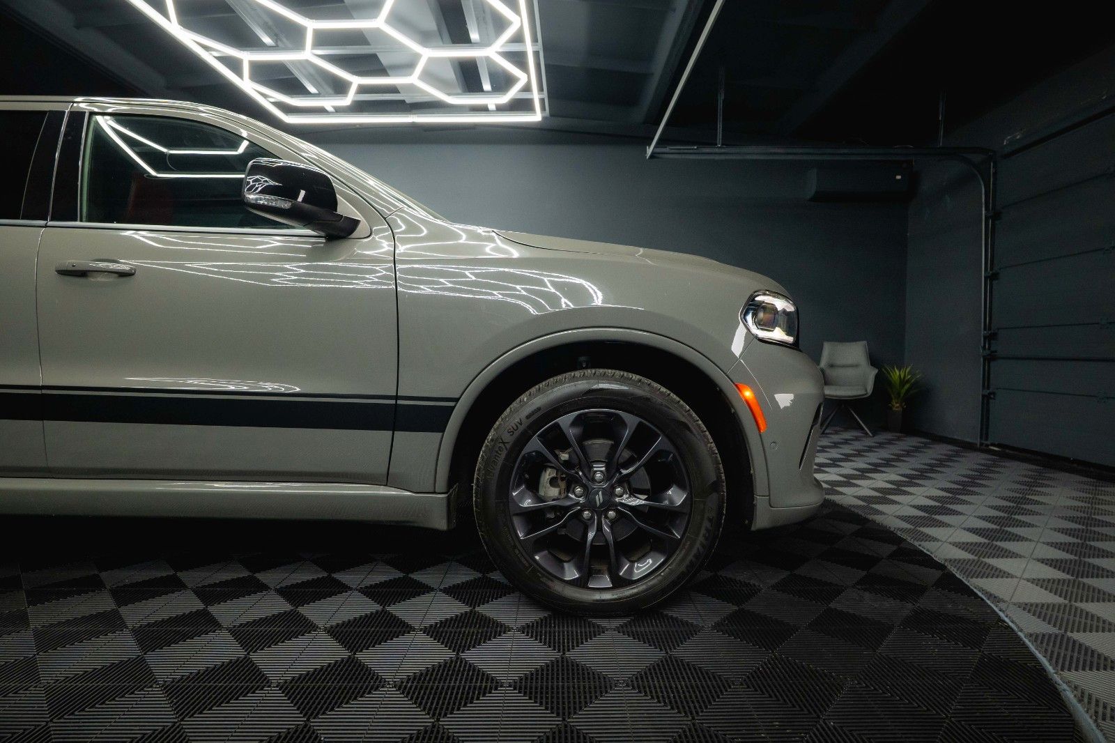 Fahrzeugabbildung Dodge Durango 5.7 V8 R/T 4x4 Night-Paket Modell 22 LED