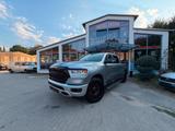 Dodge RAM 1500 5,7 HEMI 4+4 BIGHORN LED LEDER 20 ZOLL - Dodge RAM: Big