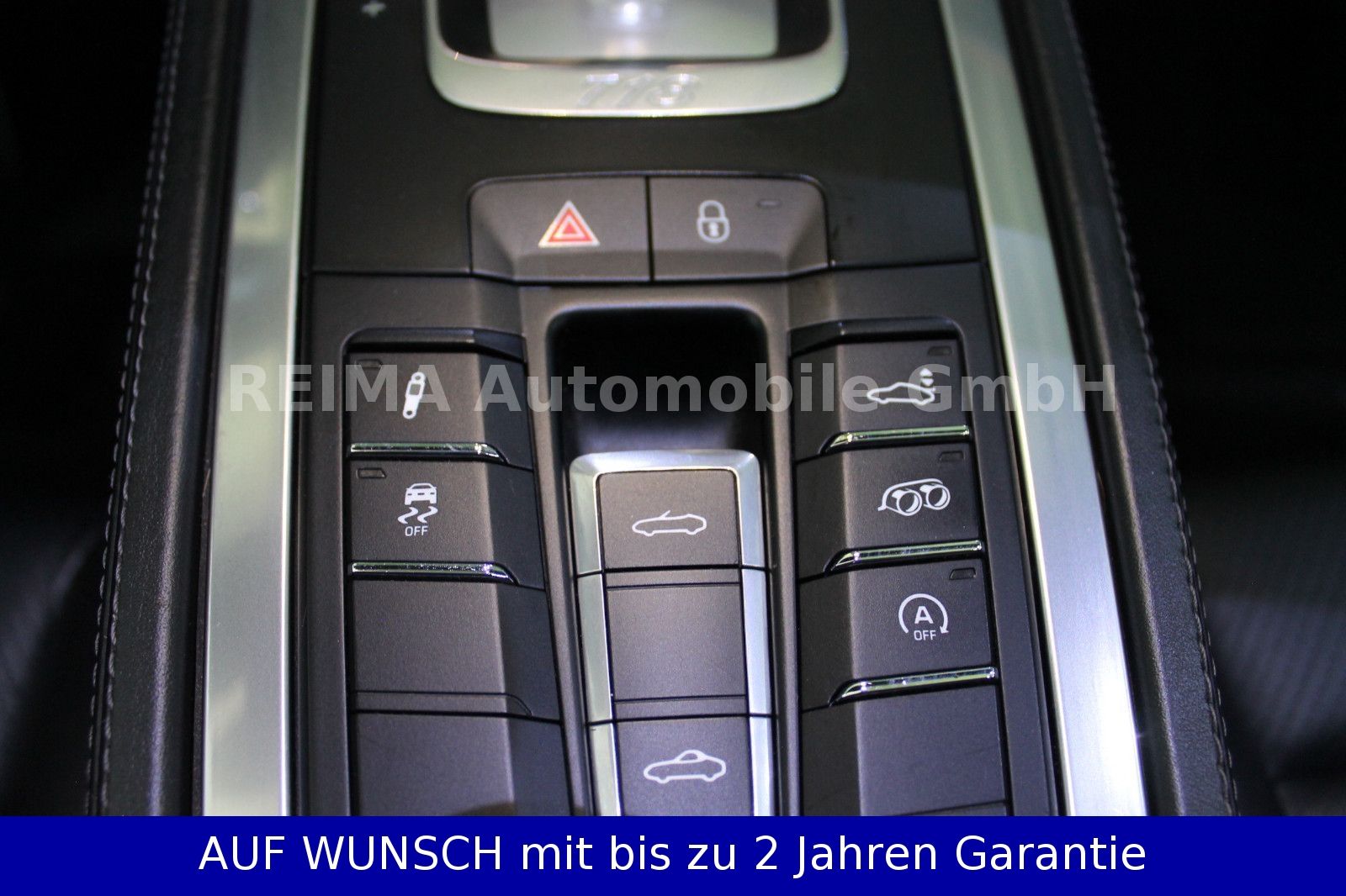 Fahrzeugabbildung Porsche 718 Boxster GTS,  Sport Chrono, D. Auslieferung