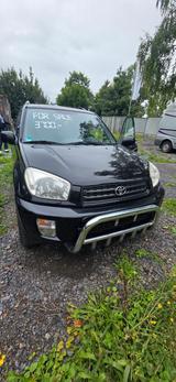 Toyota RAV 4 1.8-l-VVT-i 4x2 - - gebrauchte Toyota RAV 4 aus dem Jahr 2003