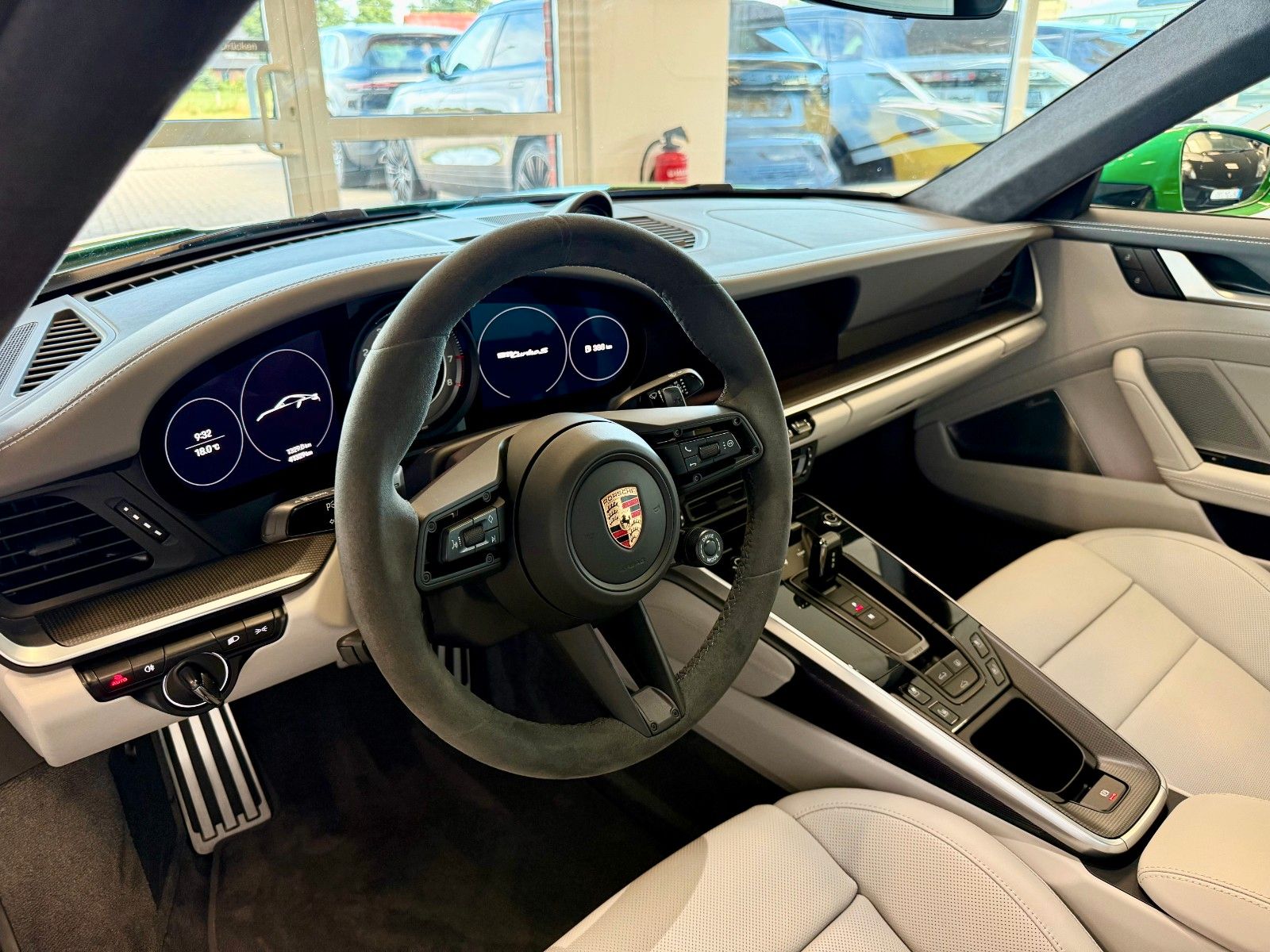 Fahrzeugabbildung Porsche 991 992 Turbo S PTS/LIFT/SportDesign/Burmester