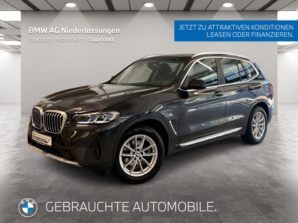 BMW X3 — hlavná fotografia