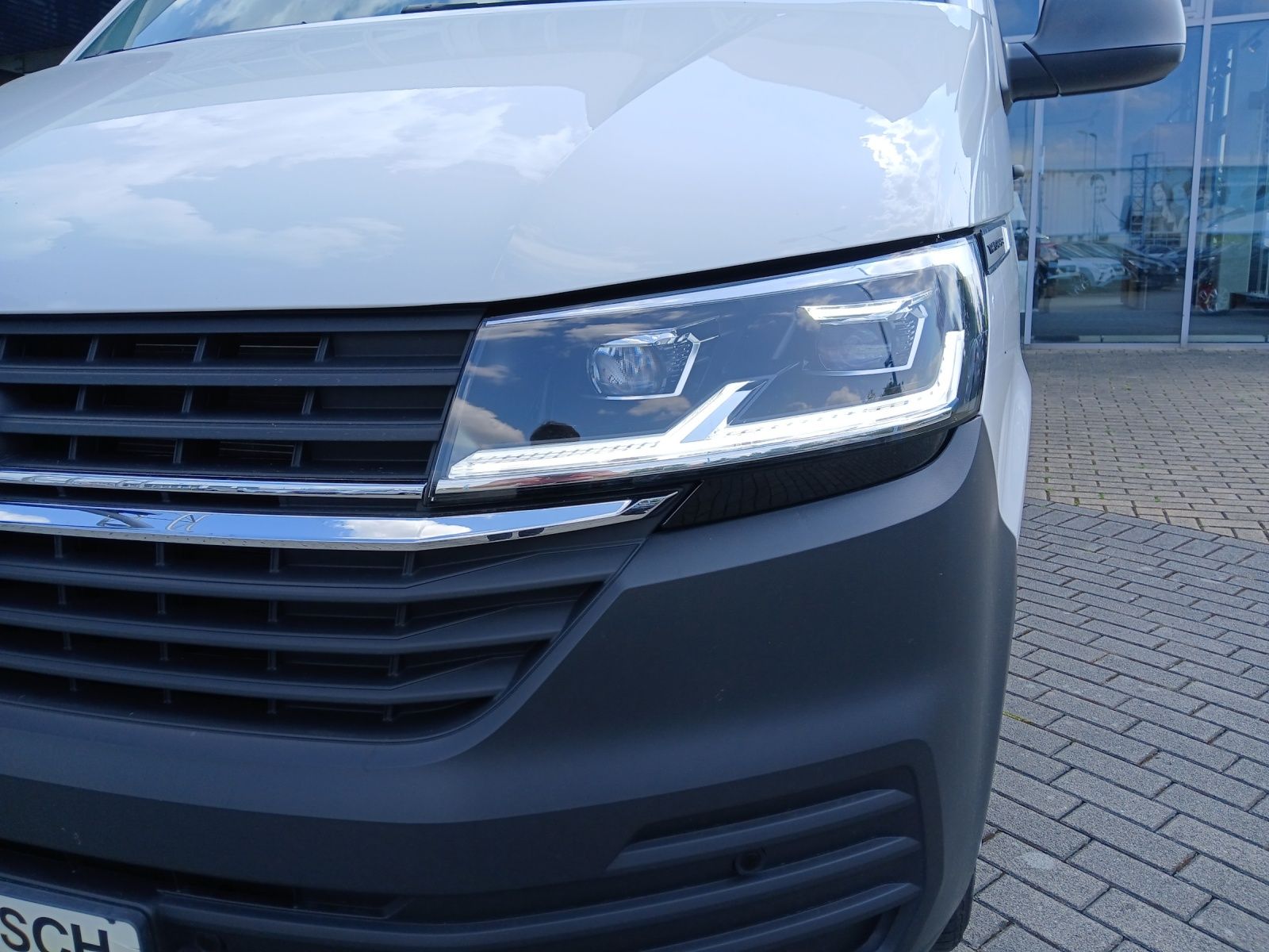 Fahrzeugabbildung Volkswagen T6 Transporter T6.1 TDI Kasten LED AHK RFK KLIMA