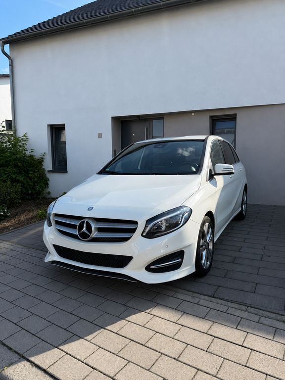 Image of Mercedes-Benz B 180