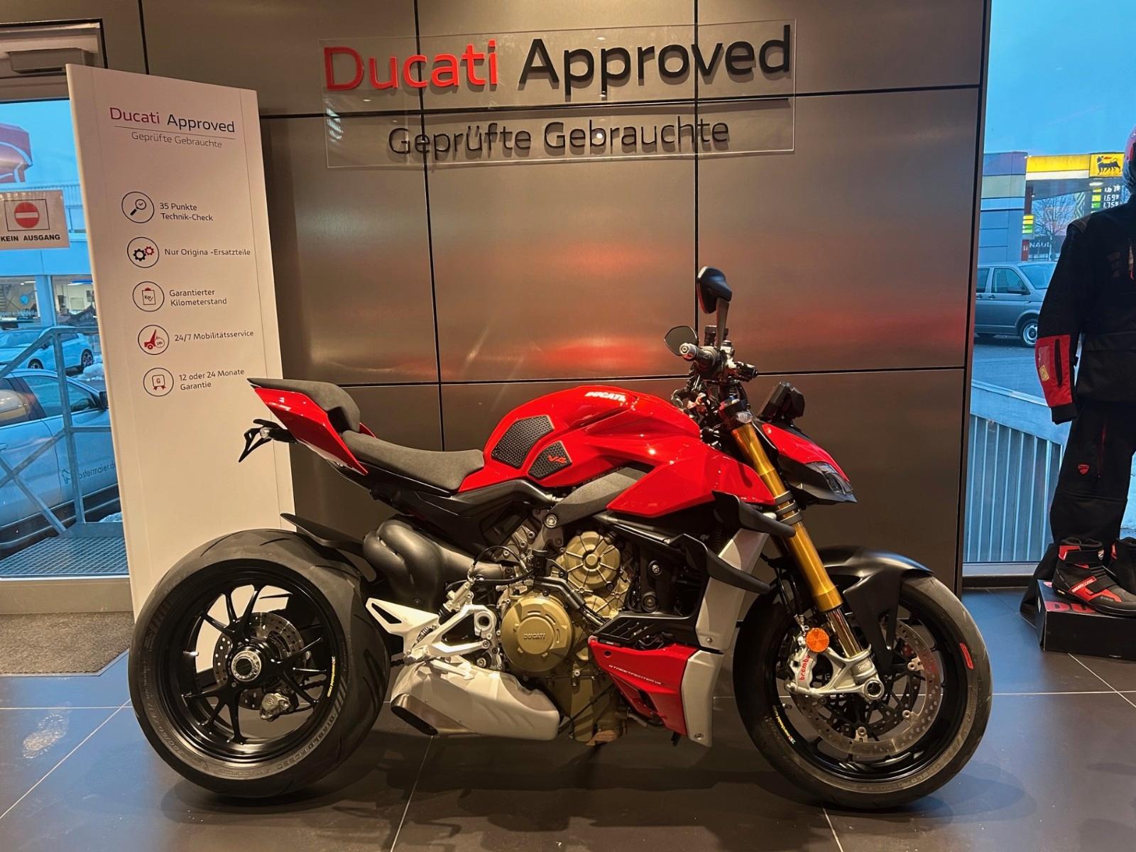 Ducati Streetfighter V4 S