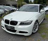 BMW Touring 330d *XENON*PDC*18 ZOLL*SPORTFAHRWERK - gebrauchte BMW 330 aus dem Jahr 2010