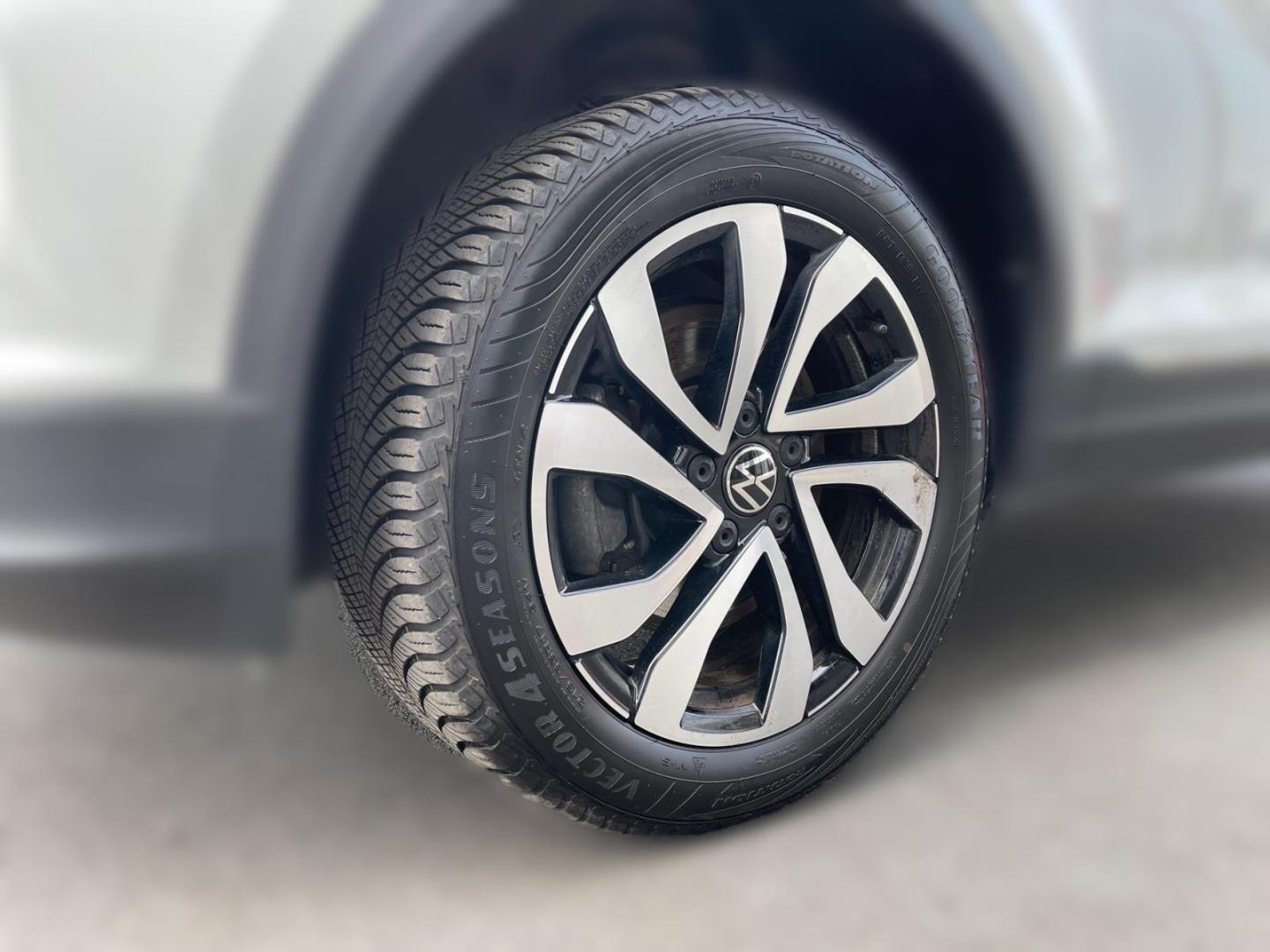 Volkswagen T-Roc Active 2.0 TDI DSG Navi PDCv+h CarPlay BT, миниатюра 7