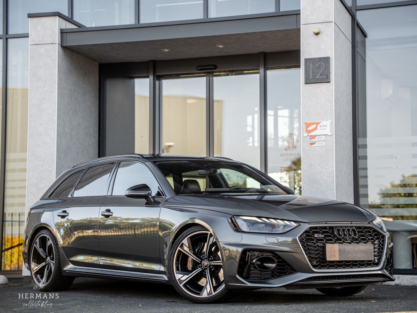 Audi RS4 A4 Avant 2.9 TFSI quattro competition plus /