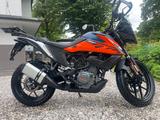 KTM Adventure 390