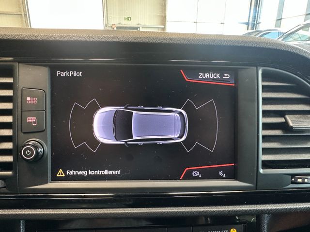 Seat Leon ST *Keyless*ACC*2-Zonen*Navi*LED*