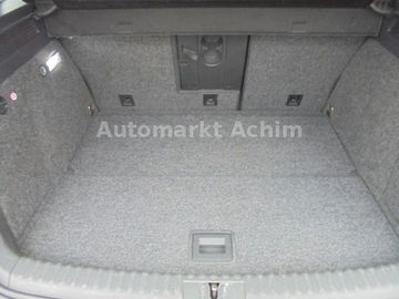 Volkswagen Tiguan - 12