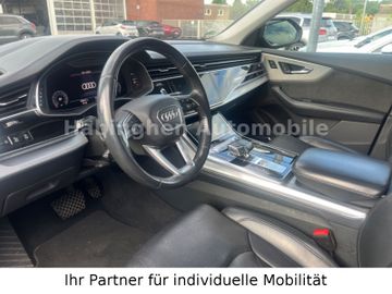 Audi Q8 - 10