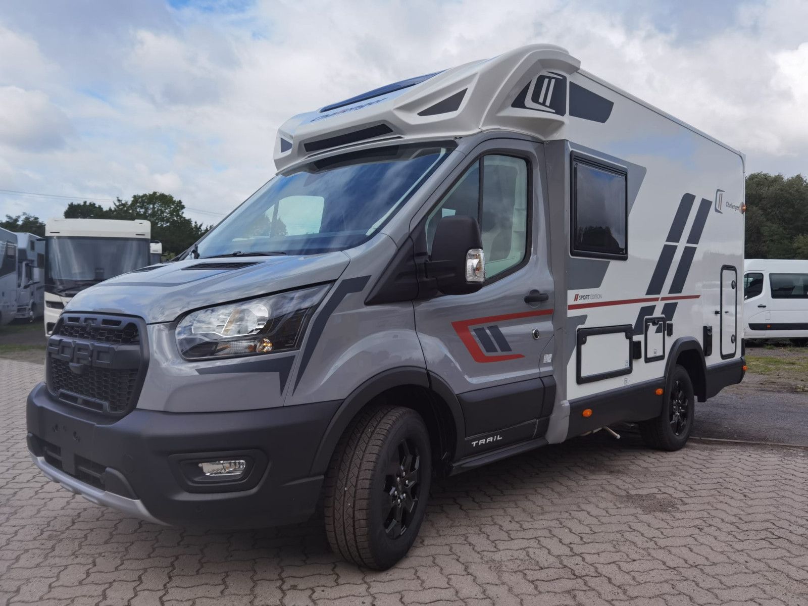 Fahrzeugabbildung Challenger S194 Sport Edition M26