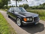 Mercedes-Benz Mercedes W126 420SE Oldtimer - Mercedes-Benz S 420 mit Benzin-Antrieb: Automatik