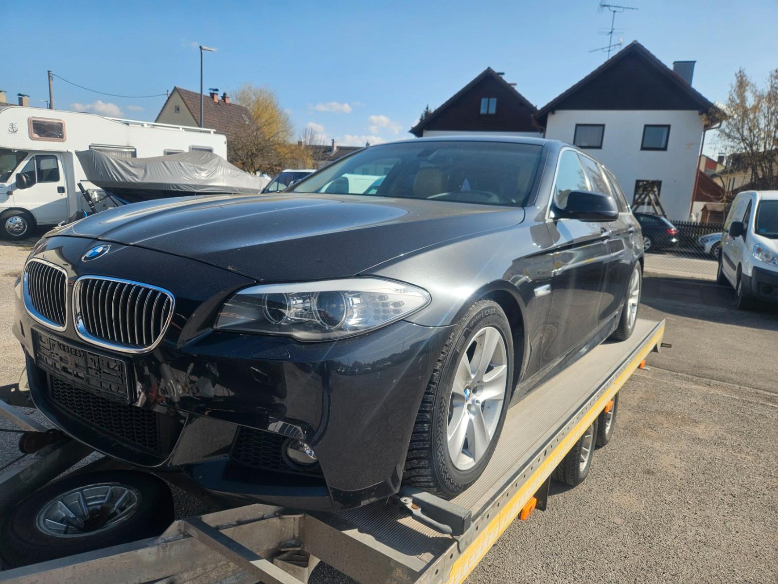 BMW 530d Touring M Paket Leder Navi