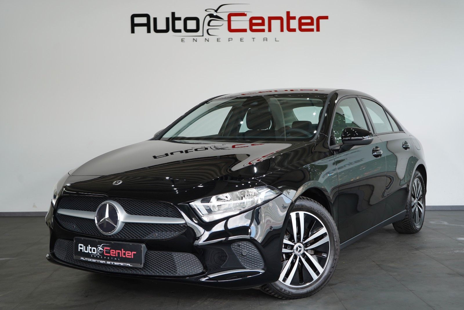 Mercedes-Benz A 250e Lim.*1.Hand*Navi*Hybrid*Sitzhz*MwSt.*Led*