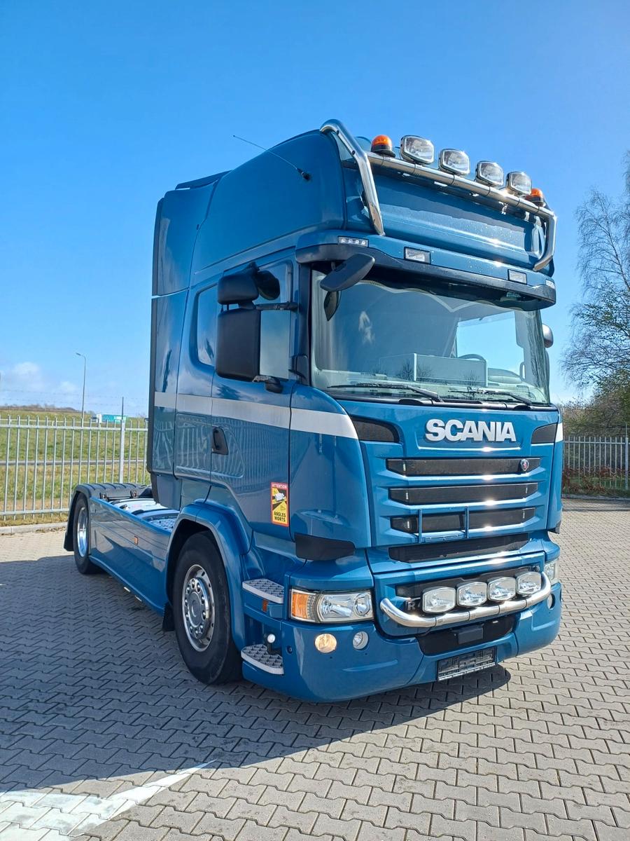 Scania R490