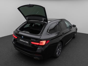 Fahrzeugabbildung BMW 530e M Sport Kamera Laser HUD DAB HiFi Komfort