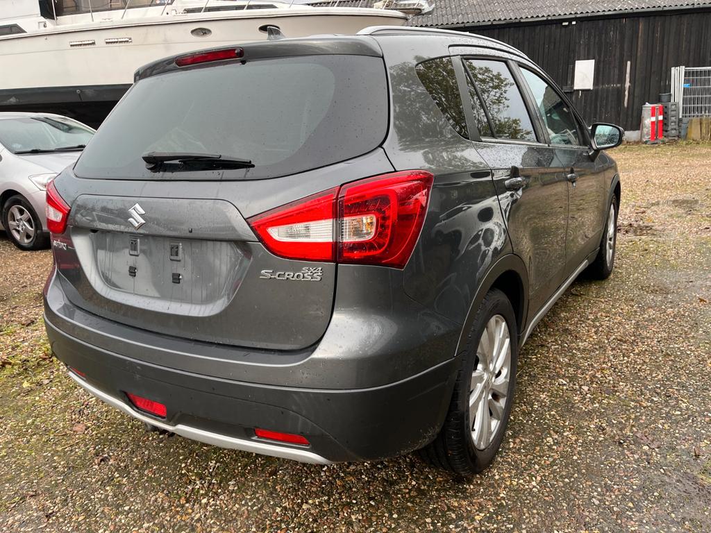 Suzuki (SX4) S-Cross
