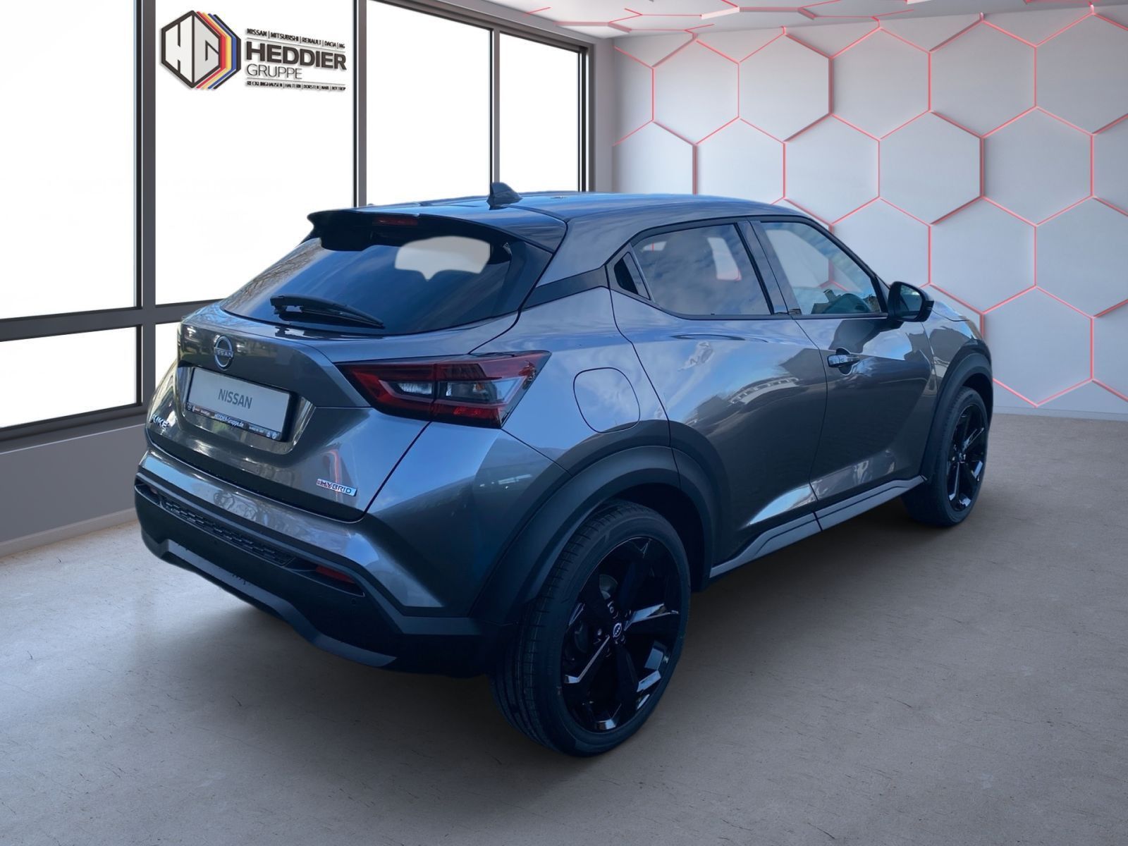 Fahrzeugabbildung Nissan JUKE 1.6 HYBRID 143 PS AT Tekna *BOSE*360'Kamera