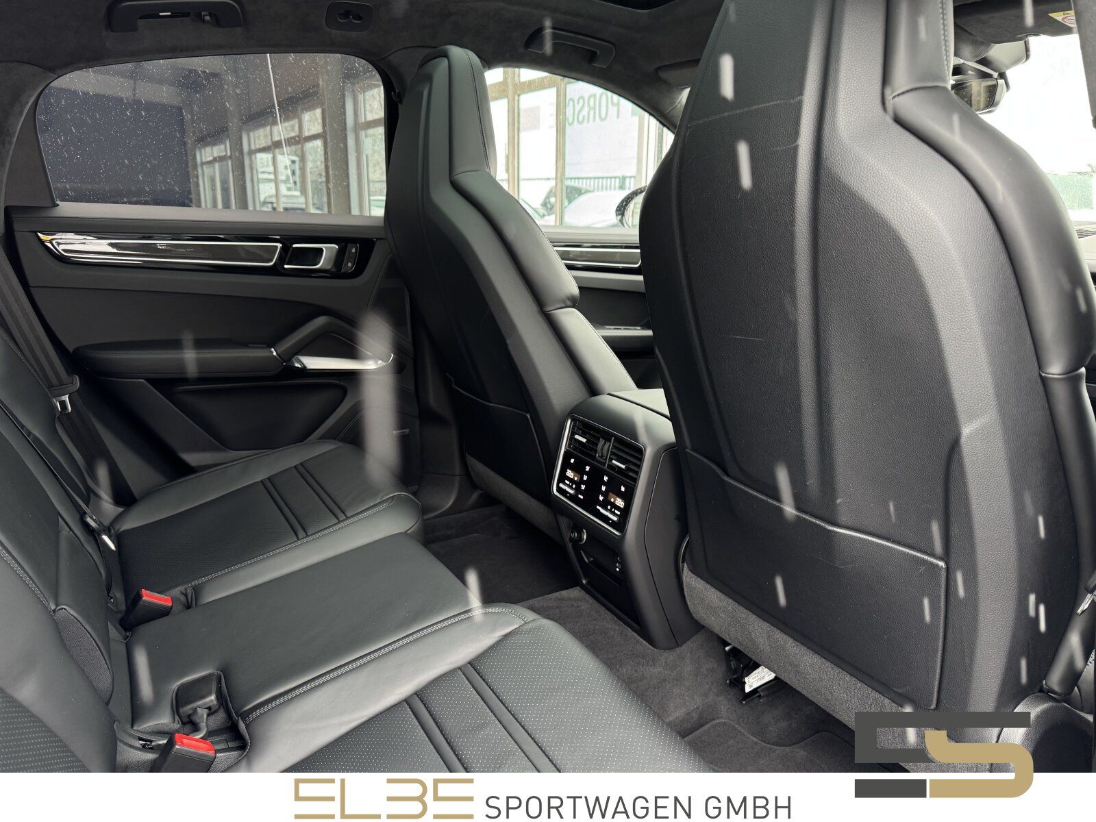 Porsche Cayenne Coupe Turbo CARBON MATRIX HUD INNO SPORT foto 21