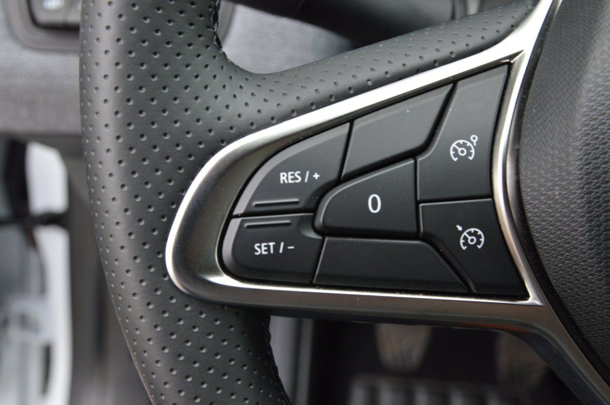 Fahrzeugabbildung Renault Clio V   Techno LED Kamera Sitzheizung