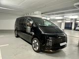 Hyundai STARIA 2.2 CRDi Signature Automatik 4WD Sign... - Hyundai STARIA: Signature