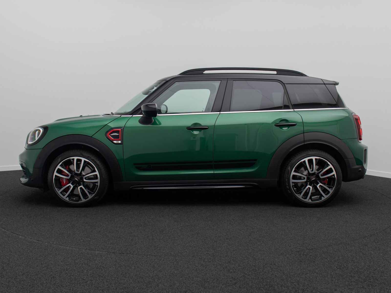 Fahrzeugabbildung MINI John Cooper Works Countryman ALL4 HUD H/K 19Zoll