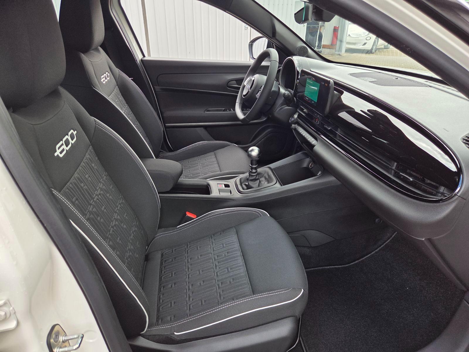 Fiat 600 Icon "Street" 1.2 TB (100PS) MT6