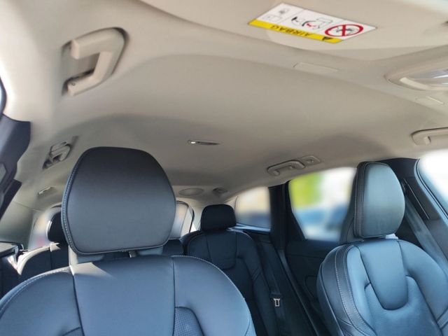VOLVO XC 60 (Bild 25 von Array)