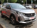 Peugeot 5008 Allure Pack 7 Sitze Navigation ALU 18 ZOLL