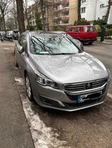 Peugeot 508 SW 1.6 Allure BlueHDi 120 EAT6 S & S Allure - Peugeot 508 mit Diesel-Antrieb: Kombi, 1.6