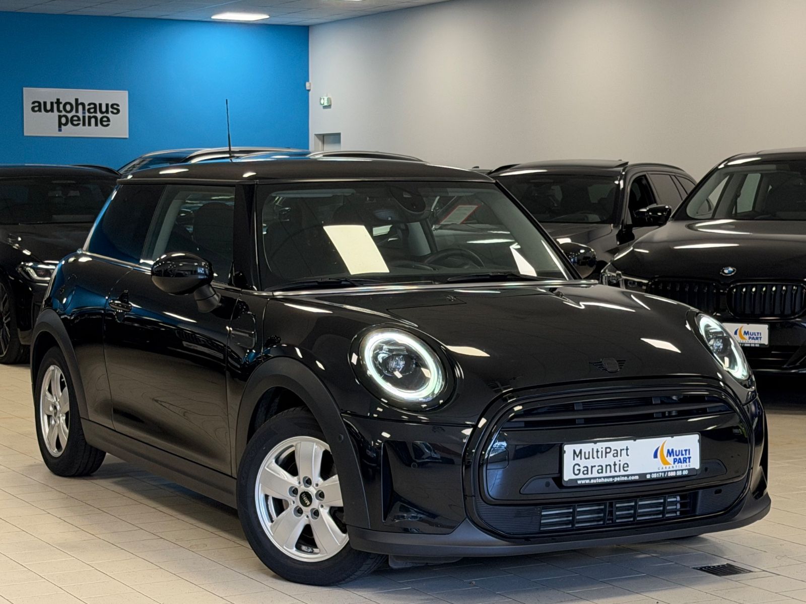 MINI Cooper Essential Trim Aut/Park&amp;DrivAss/Smartphon