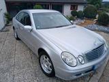Mercedes-Benz Mercedes E 200 Kompressor  156 tkm Automat... - Mercedes-Benz E 200 aus 2005: Kompressor
