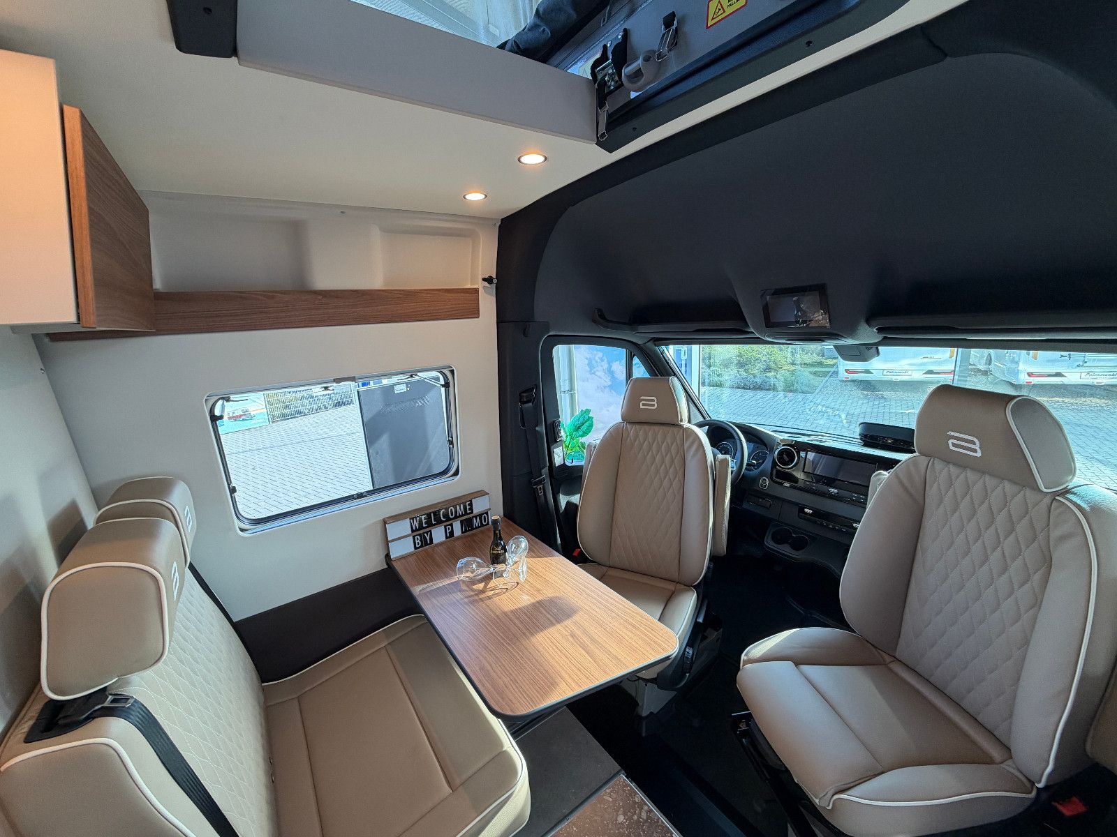 Fahrzeugabbildung Bürstner Habiton HMX 6.0 - 4x4 - Aufstelldach -OFFROAD