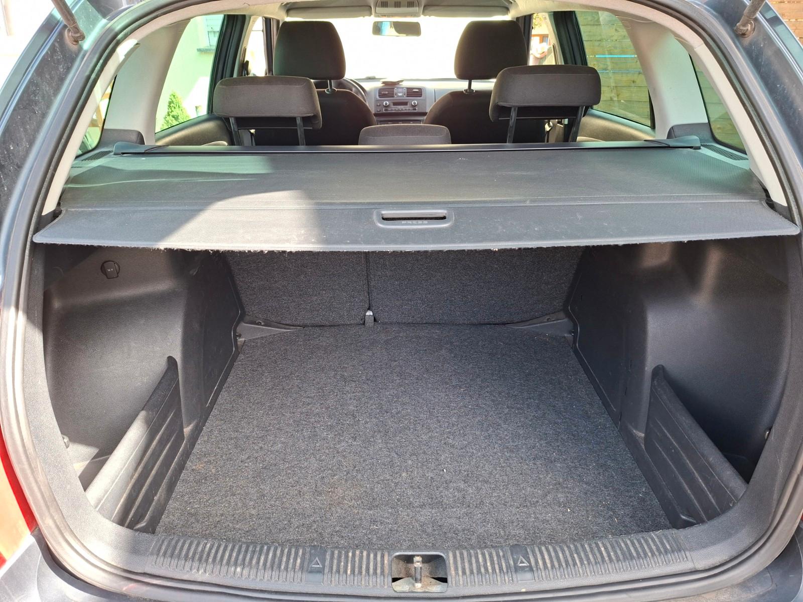 Skoda Fabia 2010 — photo 8