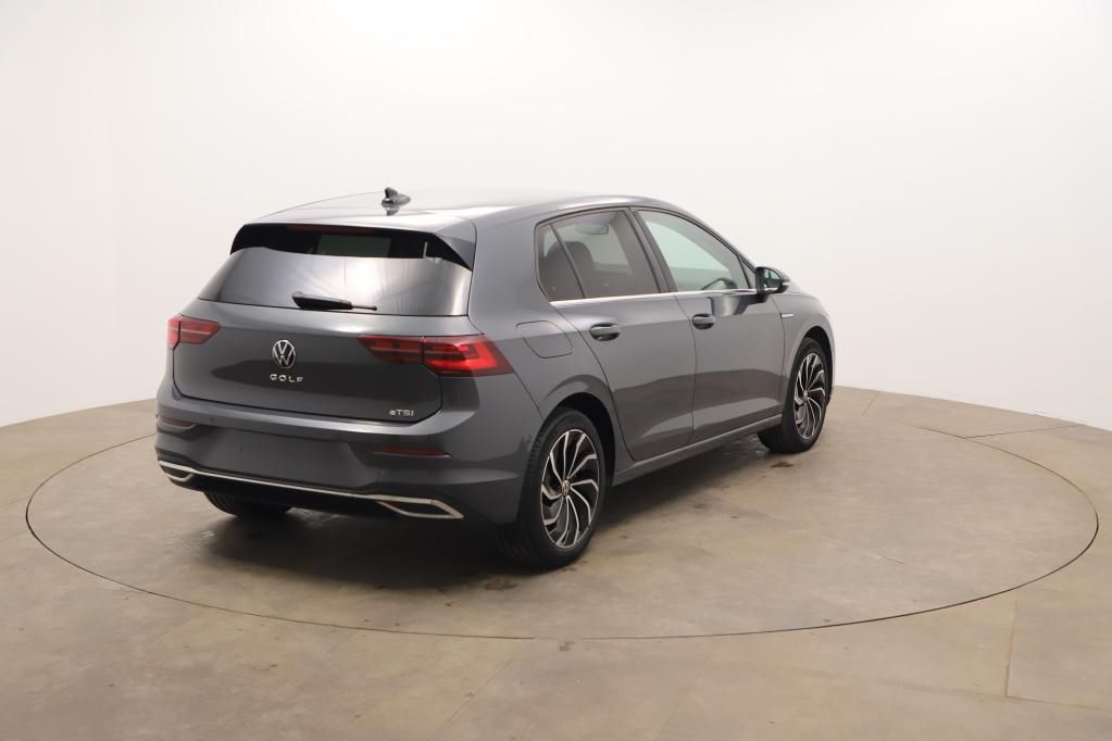 Volkswagen Golf Style 1.5 eTSI Tempo*PDC*RFK*SH*Klima*Nav